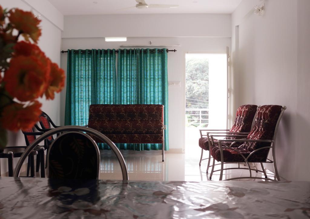 En Jays Residency Apartment กัตตะยัม ภายนอก รูปภาพ